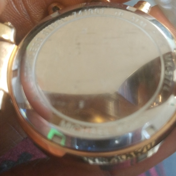 Watch - Picture 3 of 4